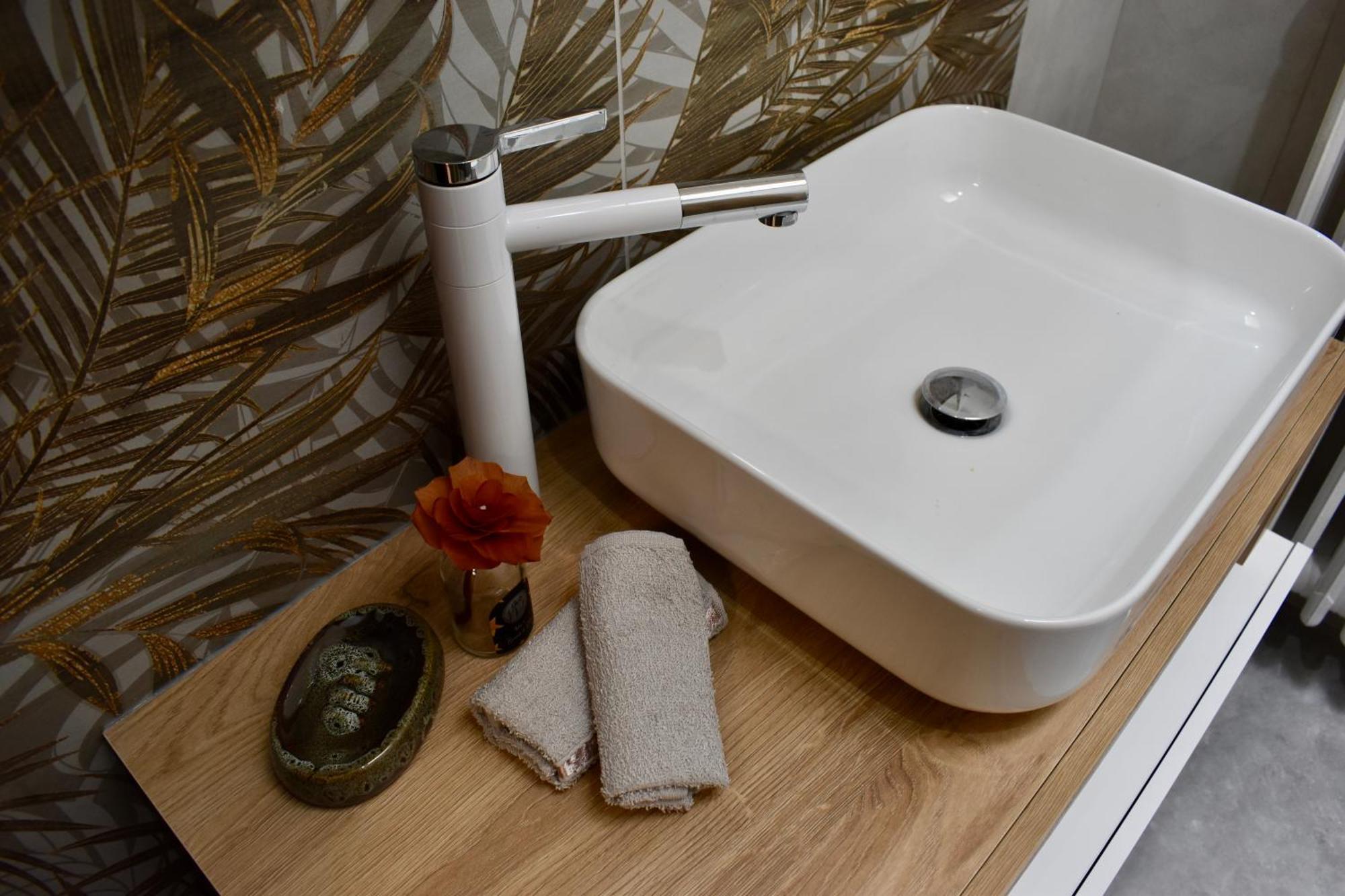 Eden Guest House ソンマ・ロンバルド エクステリア 写真