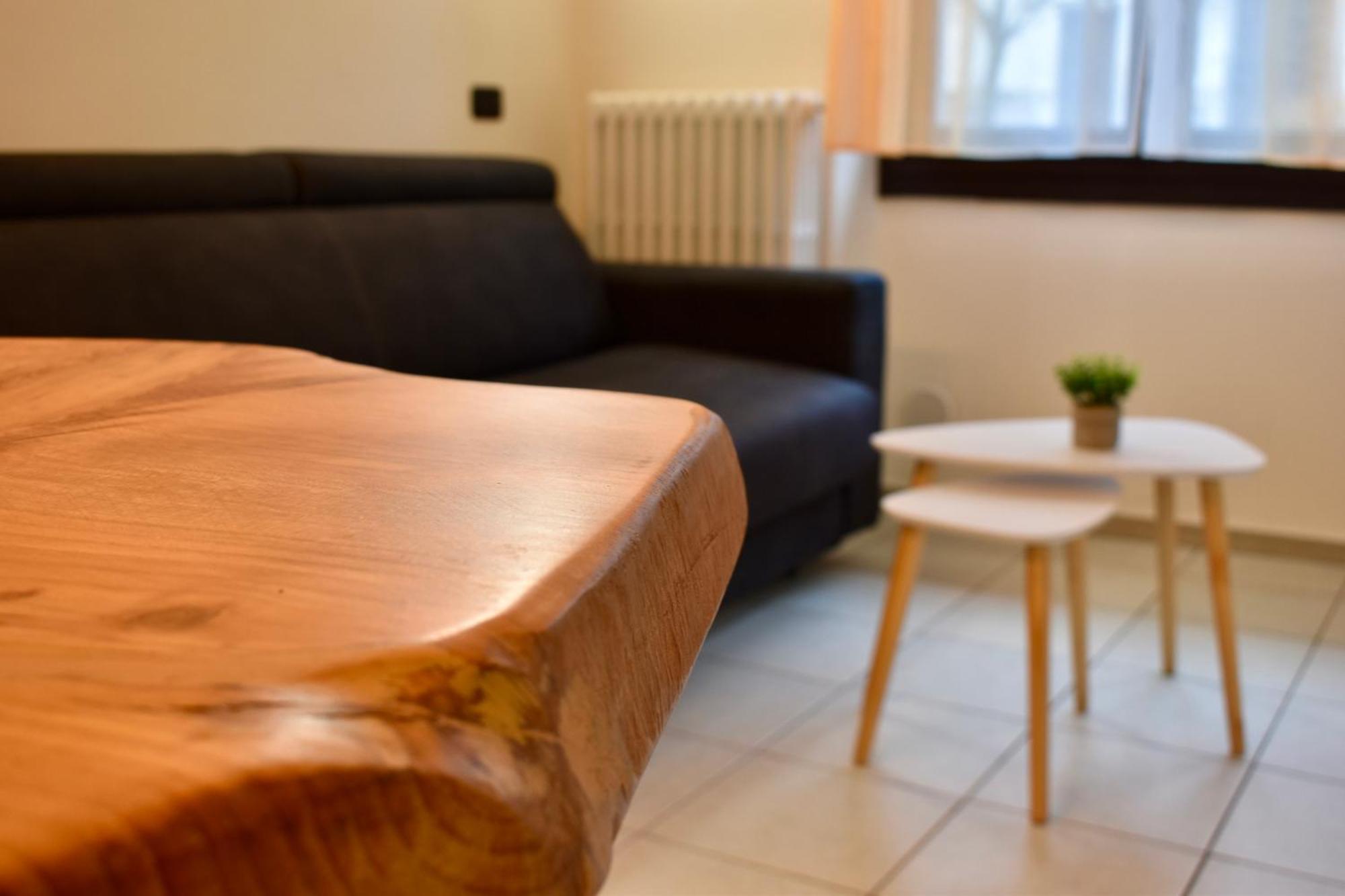 Eden Guest House ソンマ・ロンバルド エクステリア 写真